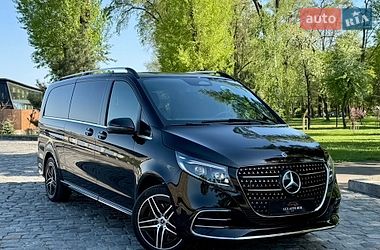 Мінівен Mercedes-Benz V-Class 2025 в Києві