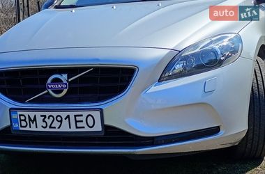 Хэтчбек Volvo V40 2012 в Конотопе