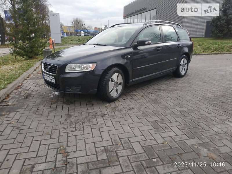 Универсал Volvo V50 2009 в Львове Универсал Volvo V50 2009 в Львове