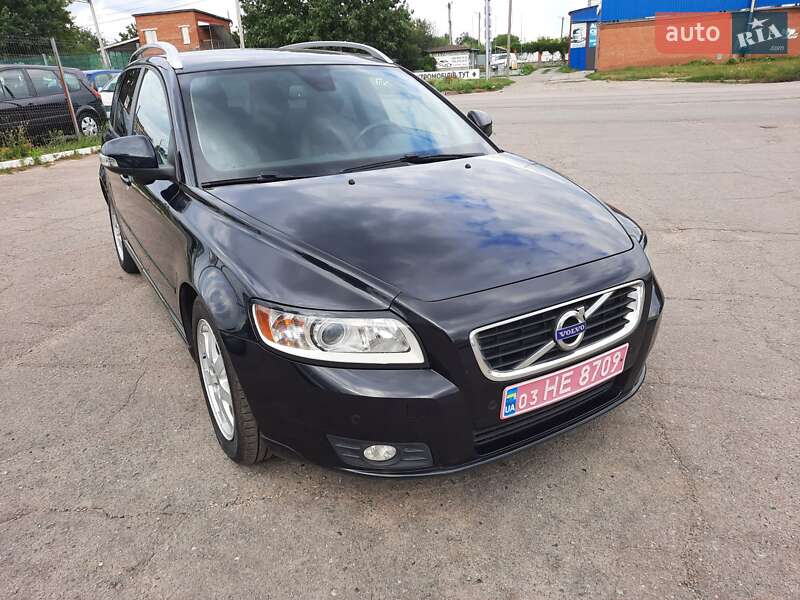 Універсал Volvo V50 2012 в Полтаві