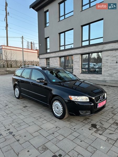 Универсал Volvo V50 2012 в Ровно Универсал Volvo V50 2012 в Ровно