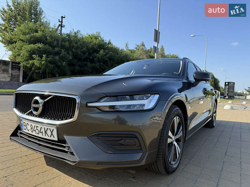 Универсал Volvo V60 2019 в Львове