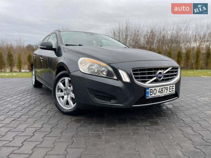 Универсал Volvo V60 2011 в Зборове