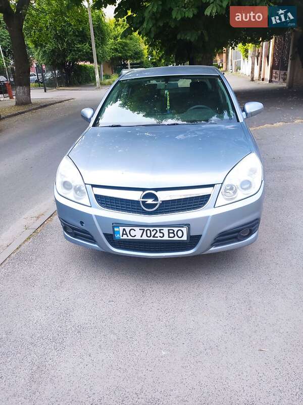 Седан Opel Vectra 2006 в Луцке