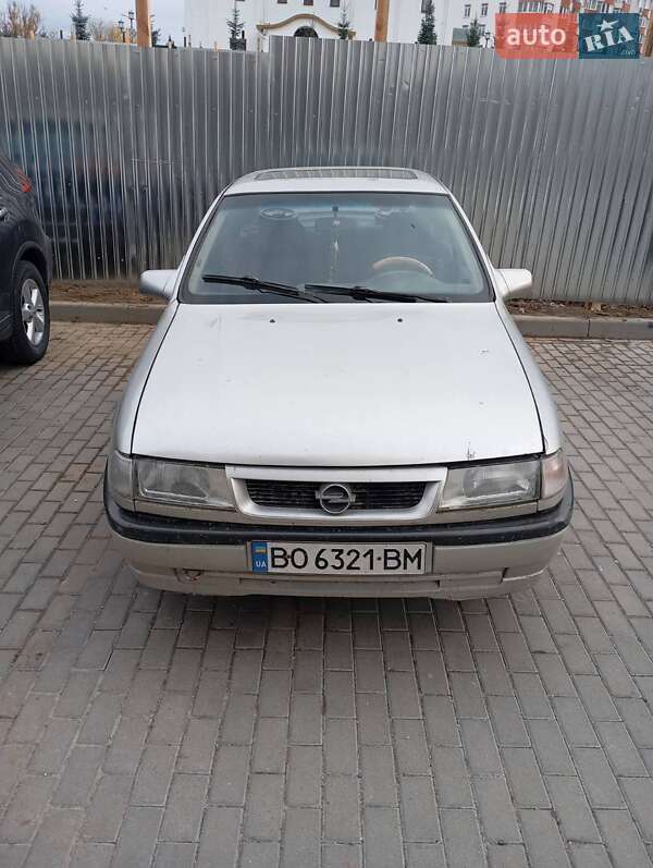 Седан Opel Vectra 1992 в Тернополе Седан Opel Vectra 1992 в Тернополе