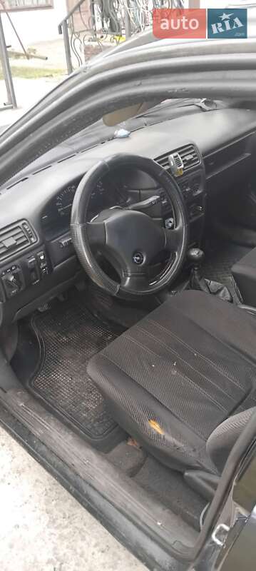 Седан Opel Vectra 1991 в Сокалі Седан Opel Vectra 1991 в Сокалі