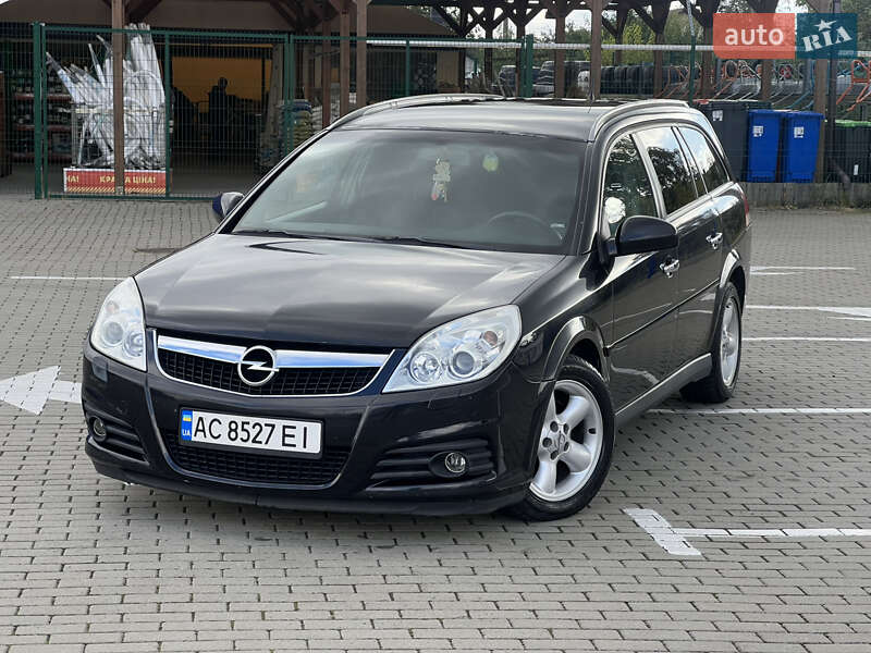 Универсал Opel Vectra 2008 в Нововолынске Универсал Opel Vectra 2008 в Нововолынске