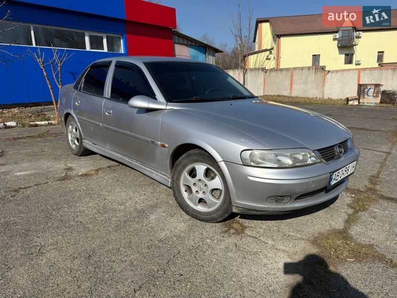 Седан Opel Vectra 2000 в Тульчине