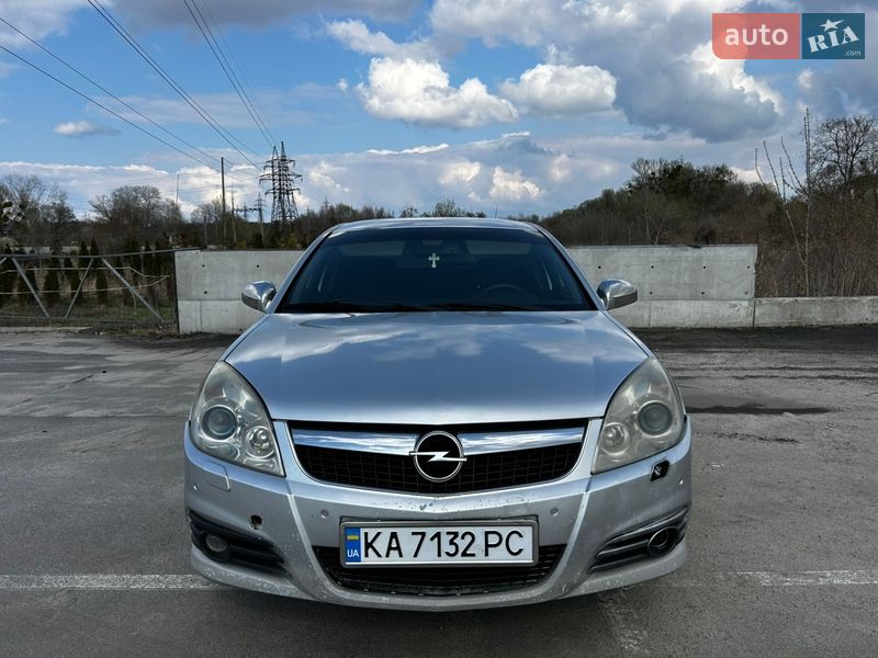 Седан Opel Vectra 2005 в Киеве