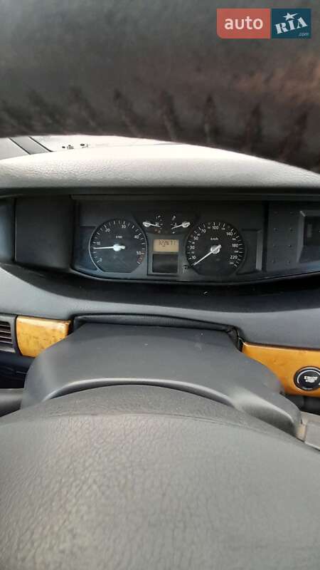 Хэтчбек Renault Vel Satis 2002 в Каневе