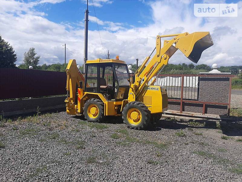 Экскаватор погрузчик Venieri Venieri 1992 в Тячеве Экскаватор погрузчик Venieri Venieri 1992 в Тячеве