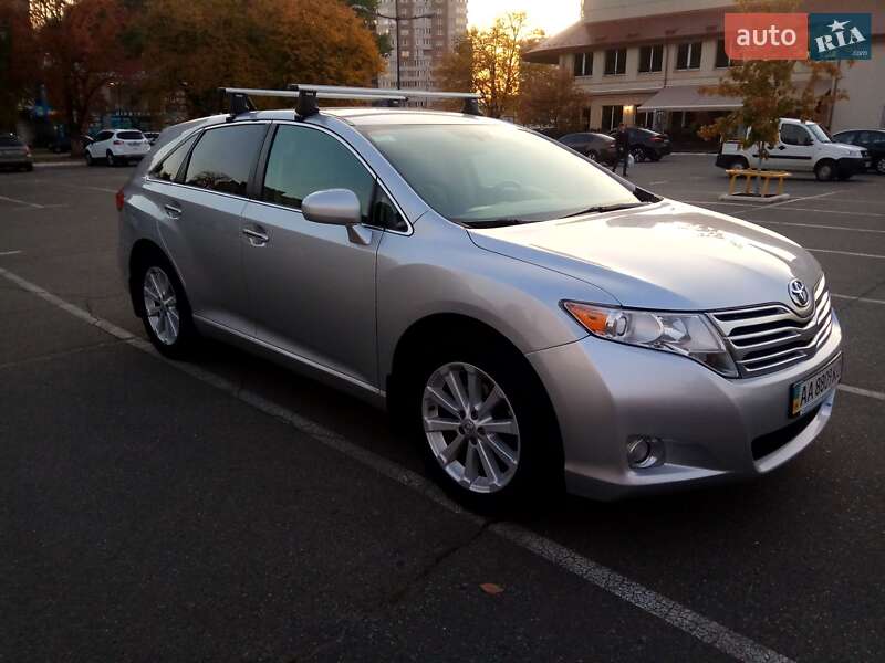 Внедорожник / Кроссовер Toyota Venza 2011 в Киеве