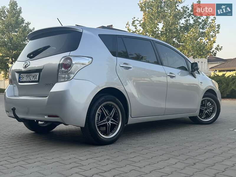 Минивэн Toyota Verso 2011 в Одессе