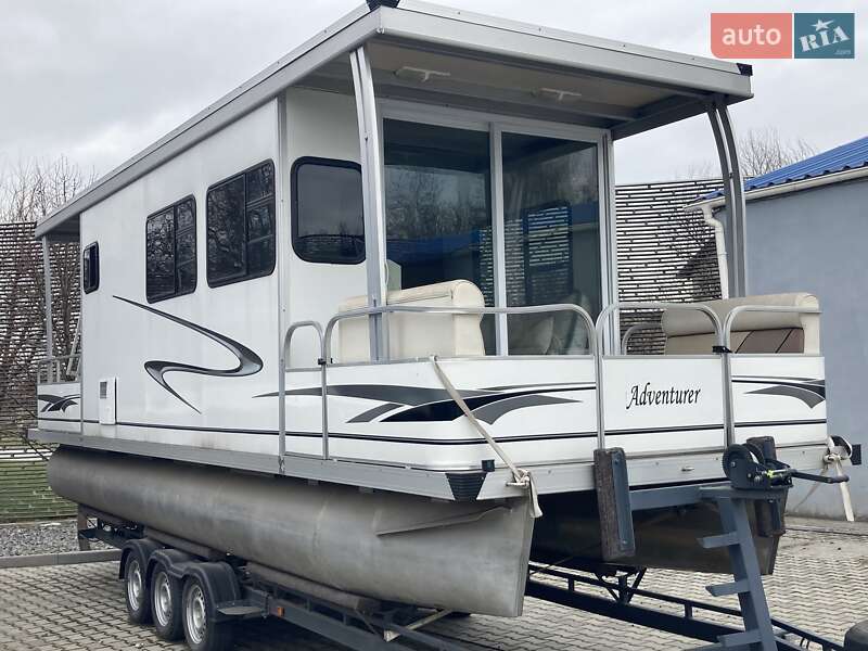 Катер Adventure Vesta 2010 в Дніпрі