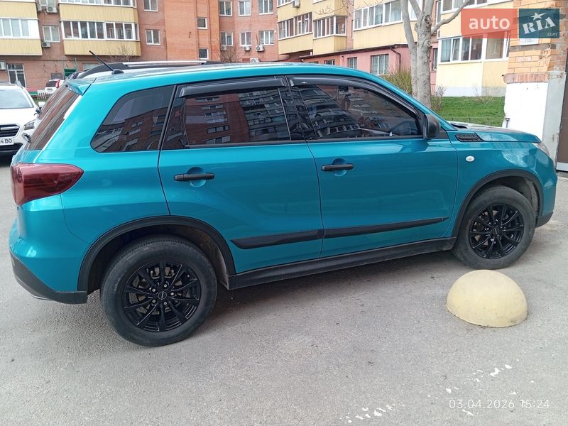 Внедорожник / Кроссовер Suzuki Vitara 2022 в Полтаве Внедорожник / Кроссовер Suzuki Vitara 2022 в Полтаве