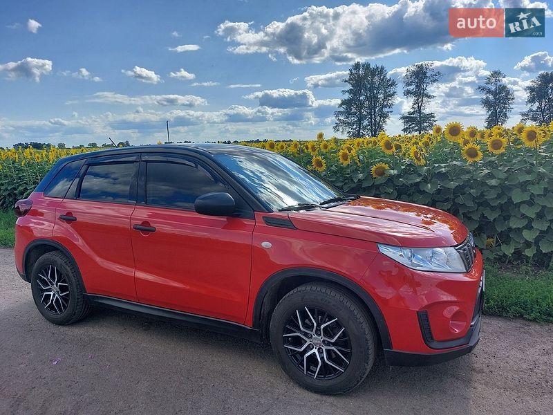 Внедорожник / Кроссовер Suzuki Vitara 2019 в Полтаве