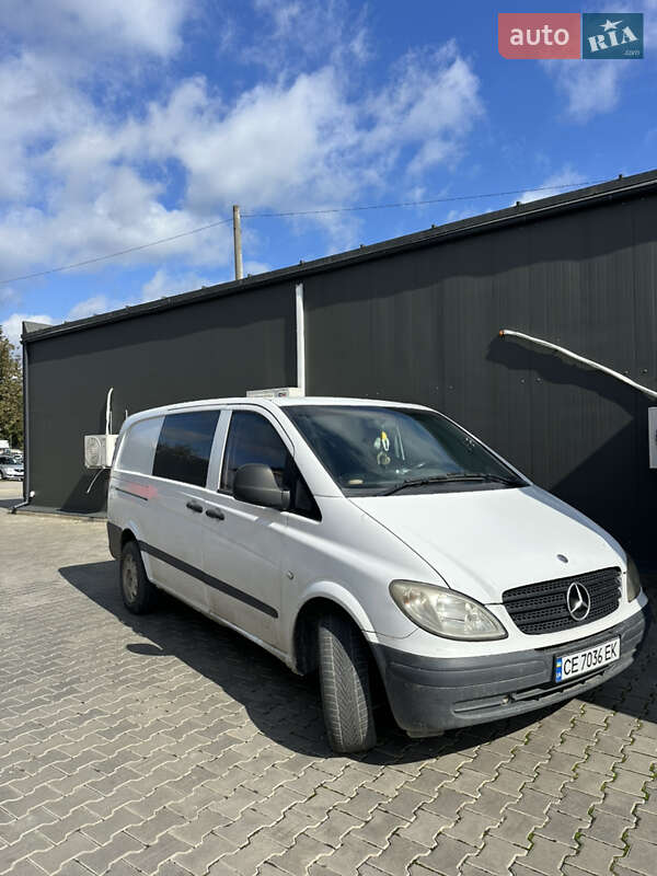 Мінівен Mercedes-Benz Vito 2005 в Чернівцях