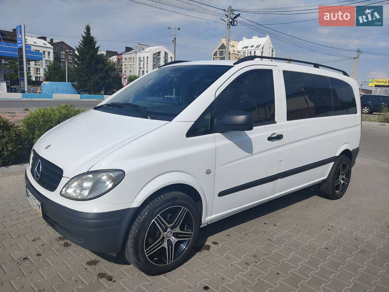 Минивэн Mercedes-Benz Vito 2009 в Киеве Минивэн Mercedes-Benz Vito 2009 в Киеве