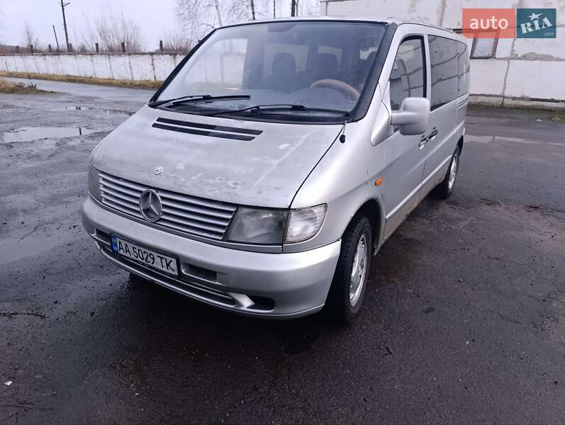 Минивэн Mercedes-Benz Vito 1999 в Звягеле Минивэн Mercedes-Benz Vito 1999 в Звягеле