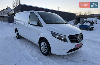 Вантажний фургон Mercedes-Benz Vito 2020 в Бердичеві Вантажний фургон Mercedes-Benz Vito 2020 в Бердичеві