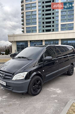 Вантажопасажирський фургон Mercedes-Benz Vito 2014 в Дніпрі