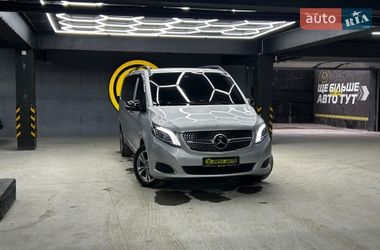 Вантажний фургон Mercedes-Benz Vito 2019 в Чернівцях