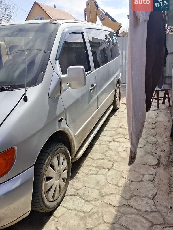 Минивэн Mercedes-Benz Vito 2000 в Черкассах