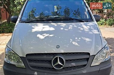 Вантажопасажирський фургон Mercedes-Benz Vito 2011 в Миколаєві