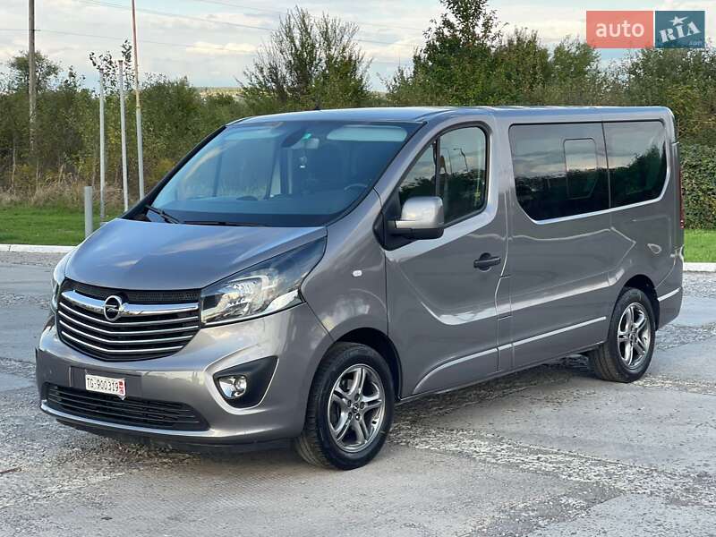 Минивэн Opel Vivaro 2019 в Ужгороде