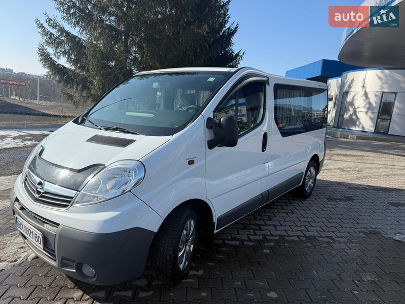 Минивэн Opel Vivaro 2010 в Хмельницком Минивэн Opel Vivaro 2010 в Хмельницком