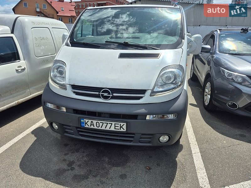 Минивэн Opel Vivaro 2006 в Киеве