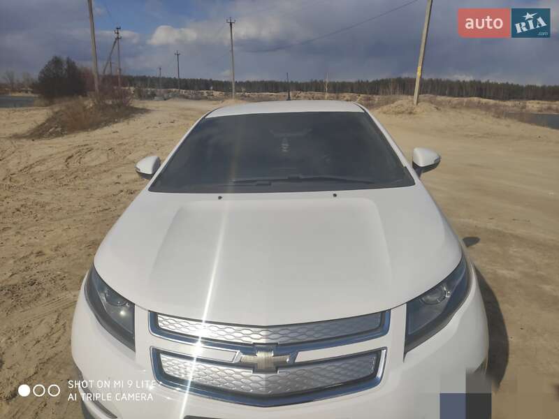 Хэтчбек Chevrolet Volt 2012 в Харькове
