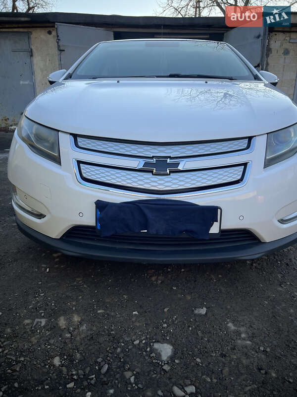 Хэтчбек Chevrolet Volt 2011 в Бориславе Хэтчбек Chevrolet Volt 2011 в Бориславе