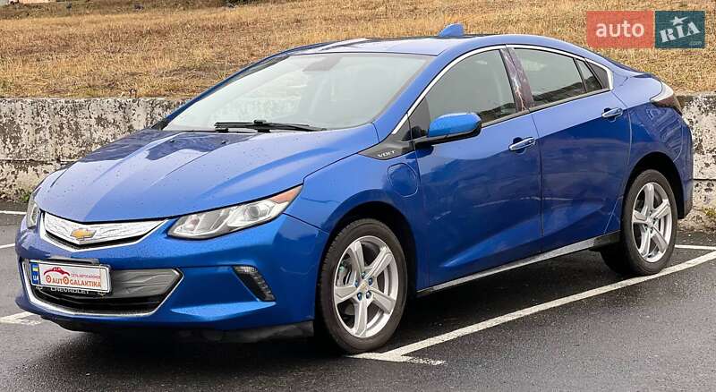 Хэтчбек Chevrolet Volt 2017 в Одессе Хэтчбек Chevrolet Volt 2017 в Одессе