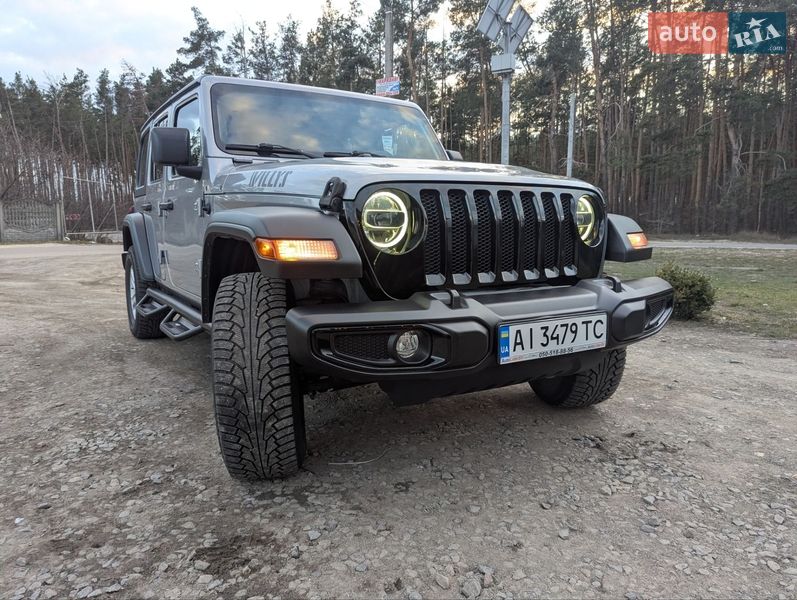 Внедорожник / Кроссовер Jeep Wrangler 2021 в Киеве