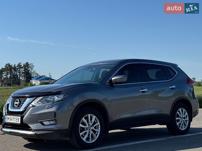 Внедорожник / Кроссовер Nissan X-Trail 2020 в Ромнах