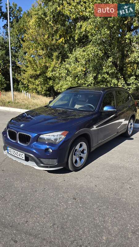 Внедорожник / Кроссовер BMW X1 2013 в Днепре