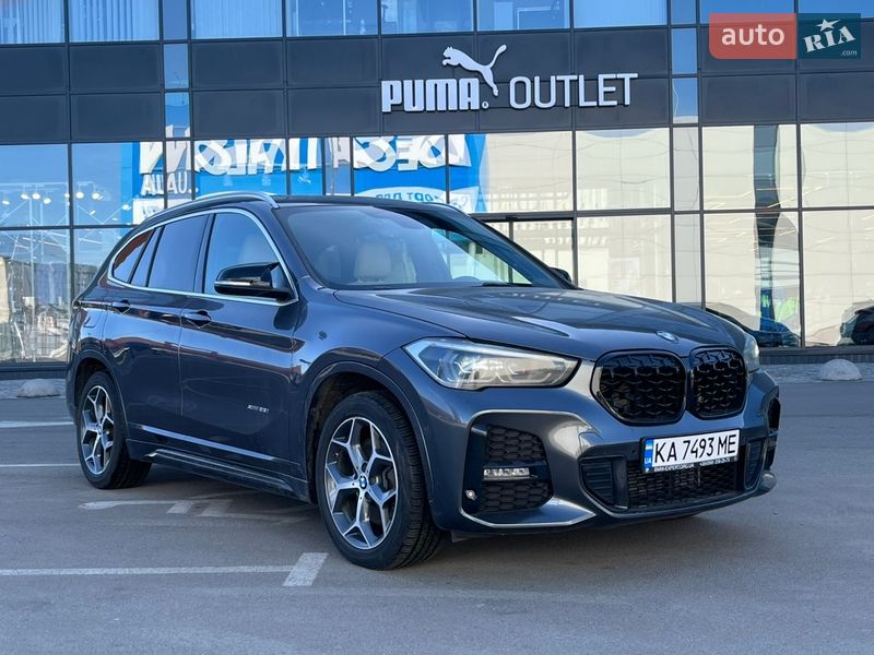 Внедорожник / Кроссовер BMW X1 2016 в Киеве