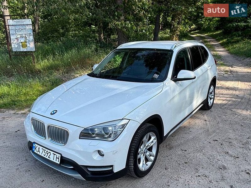 Внедорожник / Кроссовер BMW X1 2013 в Киеве
