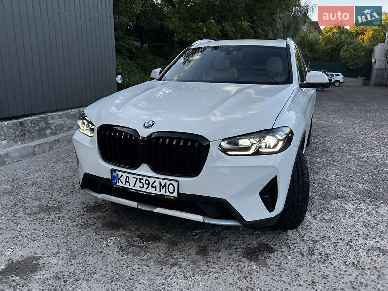 Внедорожник / Кроссовер BMW X3 2022 в Киеве