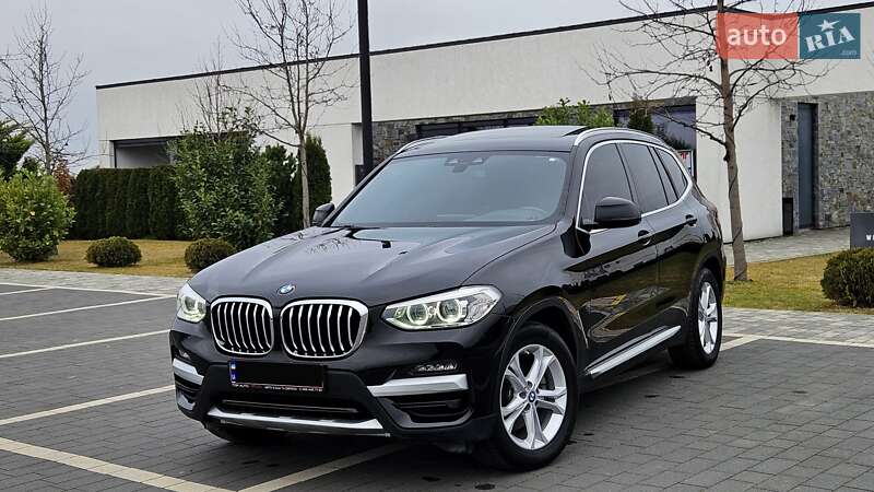 Внедорожник / Кроссовер BMW X3 2019 в Мукачево