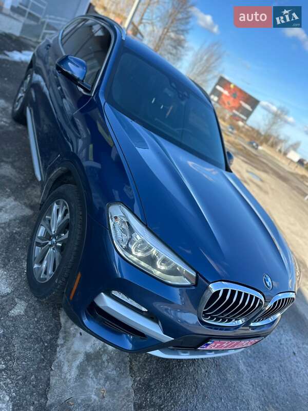 Внедорожник / Кроссовер BMW X3 2019 в Сарнах