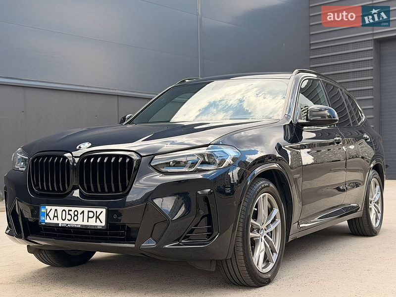 Внедорожник / Кроссовер BMW X3 2018 в Киеве
