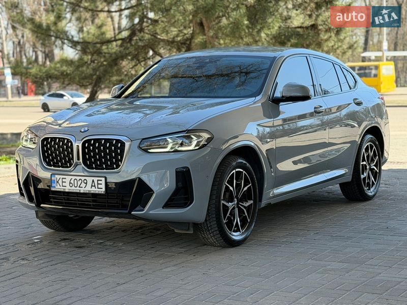 Внедорожник / Кроссовер BMW X4 2022 в Днепре