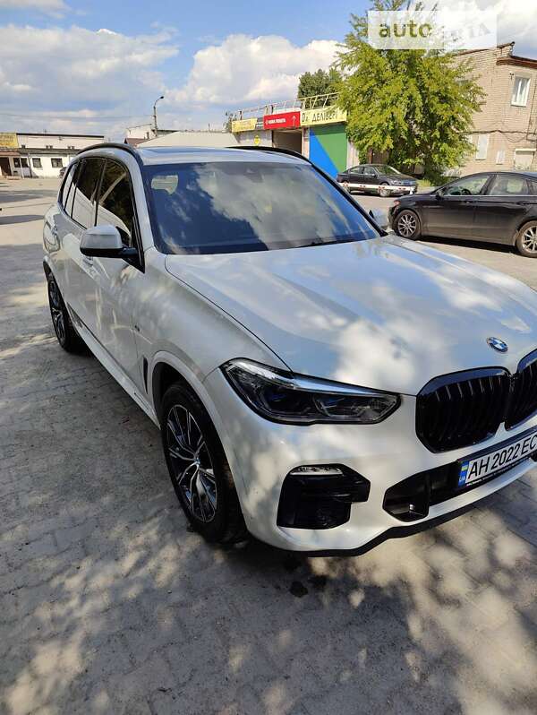 Внедорожник / Кроссовер BMW X5 2019 в Днепре