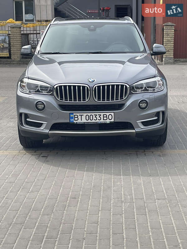 Внедорожник / Кроссовер BMW X5 2015 в Буче