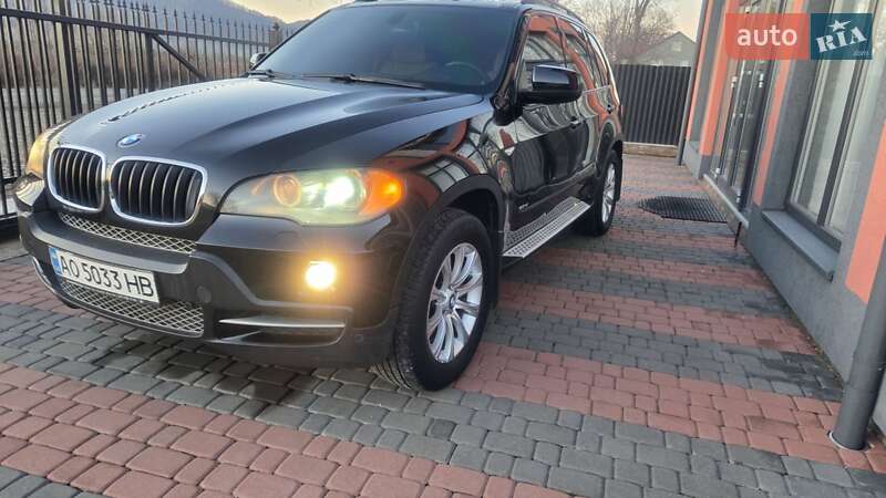 Внедорожник / Кроссовер BMW X5 2008 в Тячеве