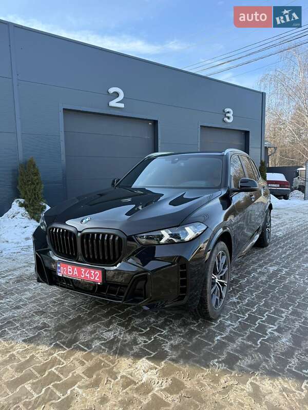 Внедорожник / Кроссовер BMW X5 2021 в Черновцах