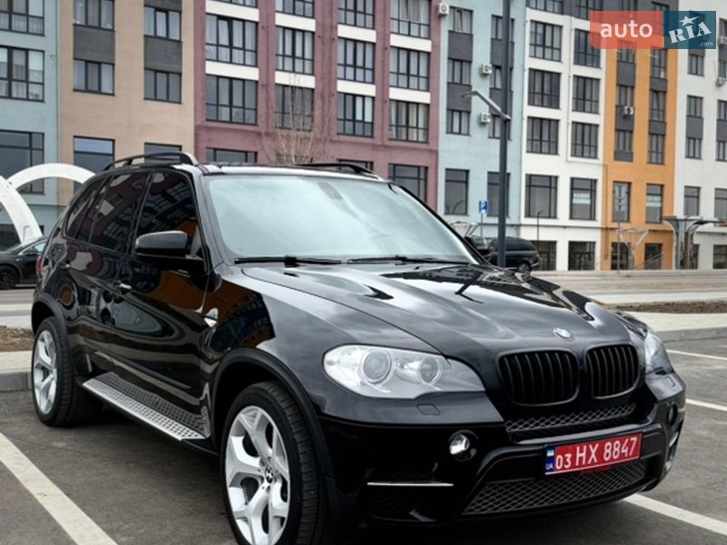 Внедорожник / Кроссовер BMW X5 2011 в Ровно