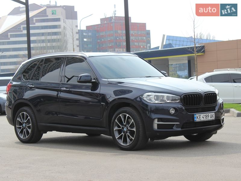 Позашляховик / Кросовер BMW X5 2014 в Дніпрі